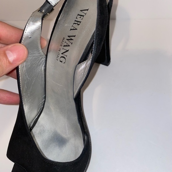 Vera Wang black suede heels - Picture 4 of 8